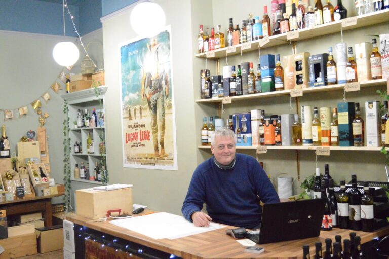 The Flying Cork 01234 358404 Bedford based Independent family run